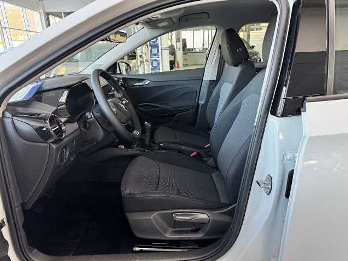 SKODA Fabia , Sitzheiz, Klima, 95PS