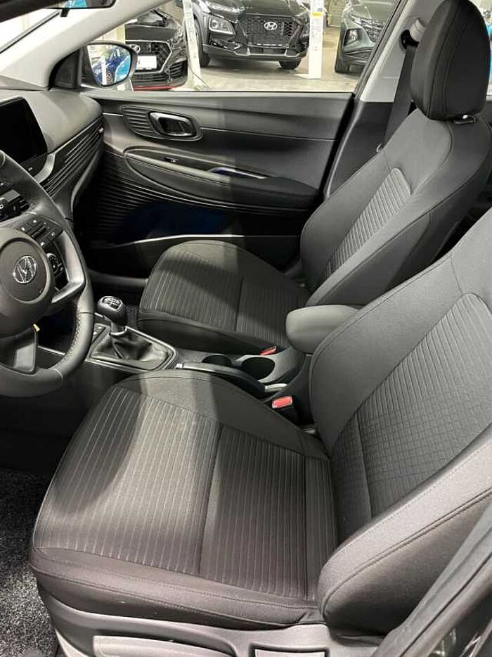 Hyundai i20 1.0 74kW/Navi/ Sitz-Lenkradheiz/Rückfahrkam.