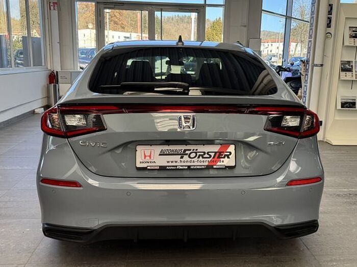 Honda Civic Lim. 5-trg. e:HEV Elegance, Navi