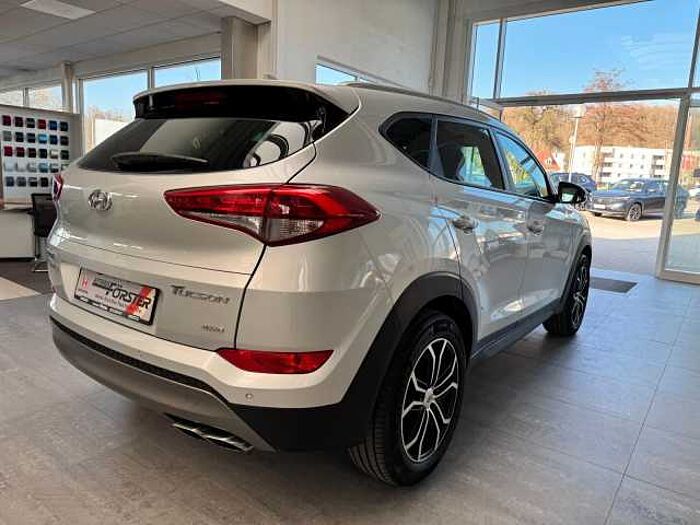 Hyundai Tucson Intro Edition 4WD, Navi