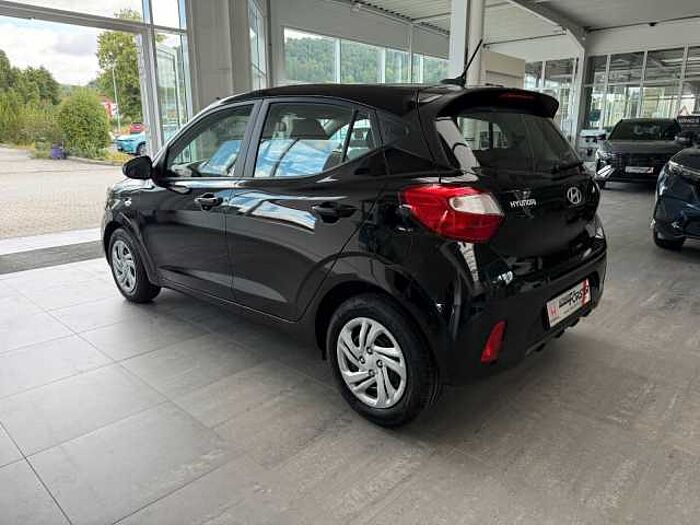 Hyundai i10 , 1.2 Navi, Rückfahrkamera