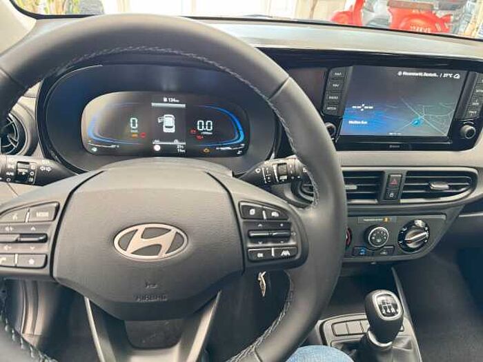 Hyundai i10 1.0 Smile+, Navi