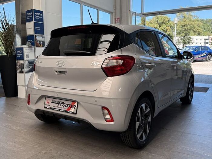 Hyundai i10 63PS, Autom., Navi, Rückfahrkamera