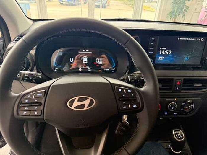 Hyundai i10 1.2, Navi, Rückfahrkamera