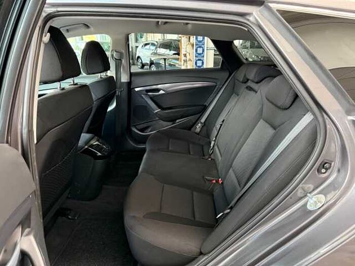 Hyundai i40 cw blue Space, Navi