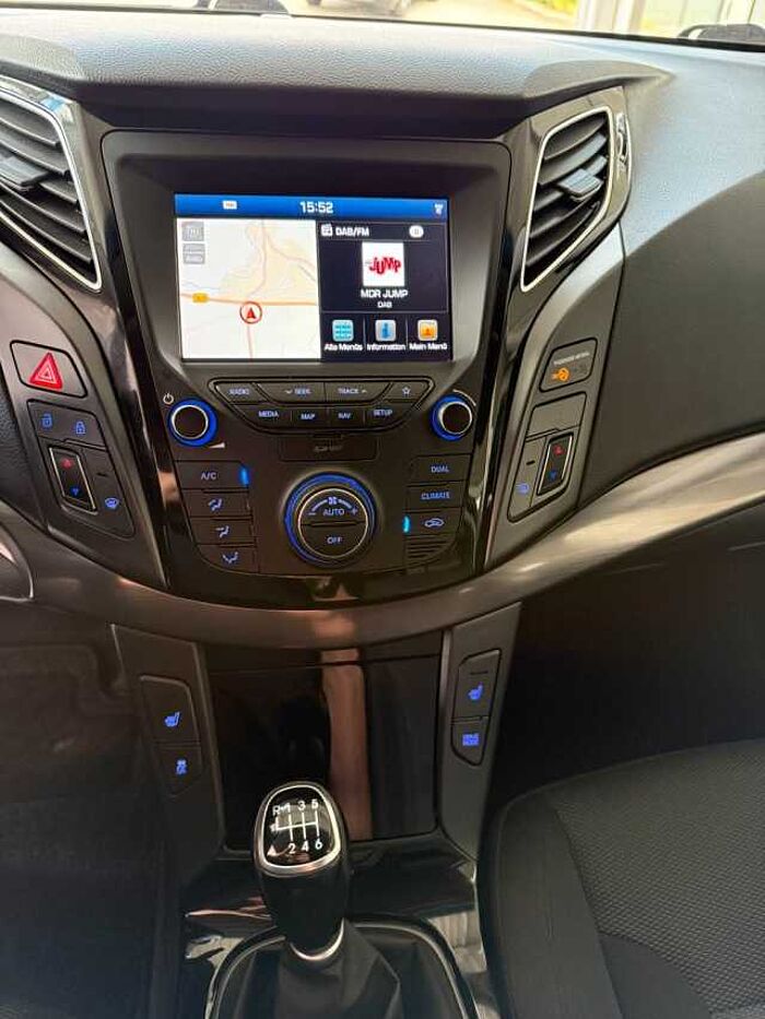 Hyundai i40 cw blue Space, Navi