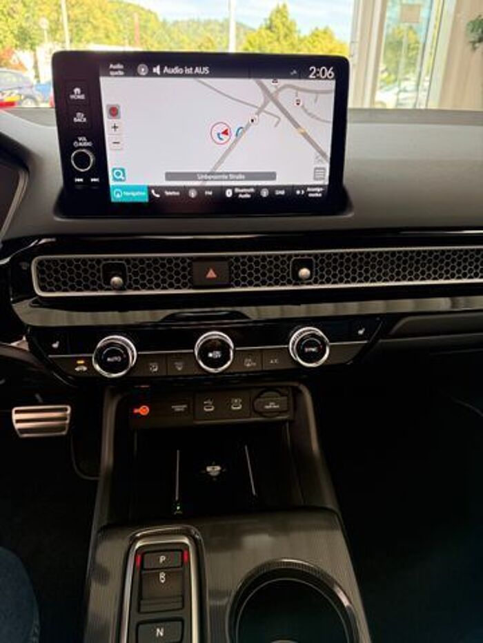 Honda Civic Lim. 5-trg. e:HEV Advance, MJ 2026, Navi