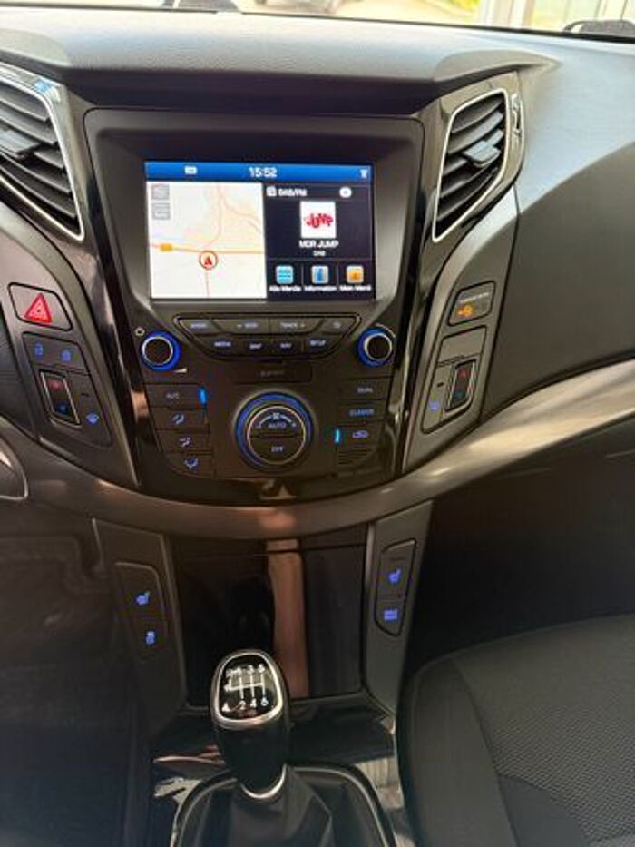 Hyundai i40 cw blue Space, Navi