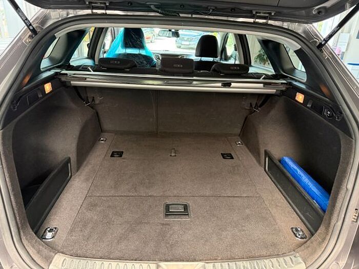 Hyundai i40 cw blue Space, Navi