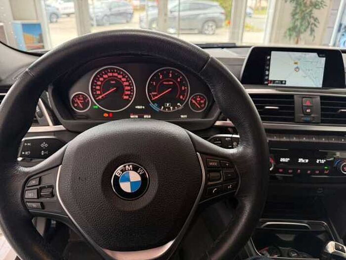BMW 320 3er - 320 d xDrive Sport Line